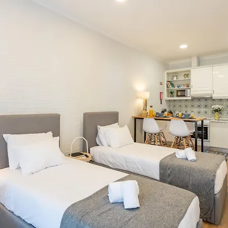 Vibrant Host Solutions-maria Da Afurada Ferienhaus