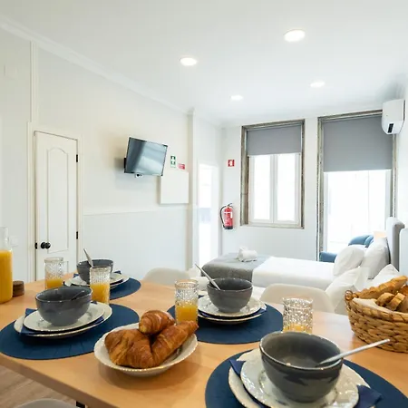 Vibrant Host Solutions-maria Da Afurada *